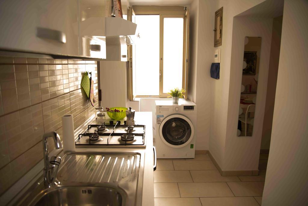 Carol House Apartment Наполи Екстериор снимка